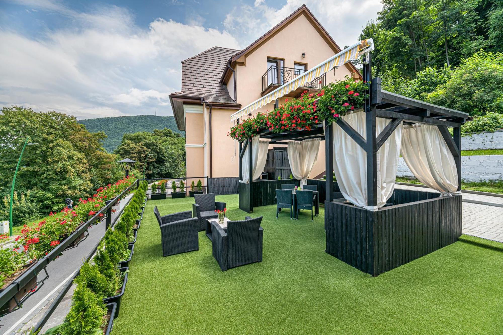 Casa Moritz Hotel Brasov Bagian luar foto